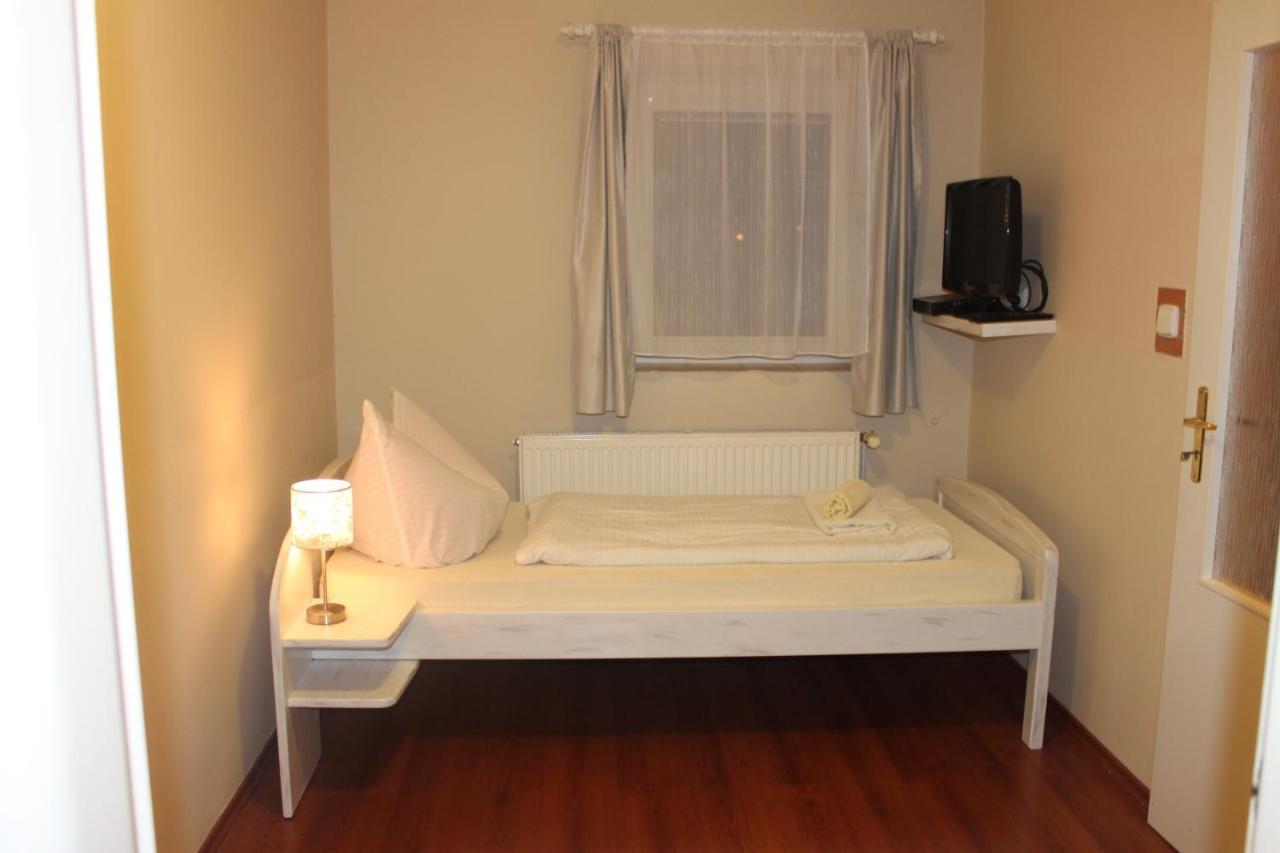 Hotel Zlaty Lev à Svitavy Extérieur photo